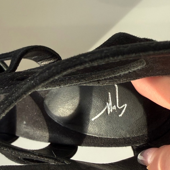 Giuseppe Zanotti suede heels - Picture 7 of 8